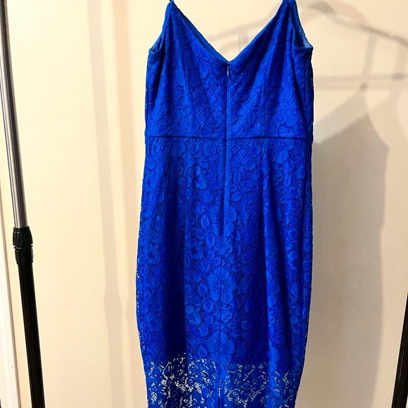 GUESS - Royal blue lace dress - Picture 2 of 3